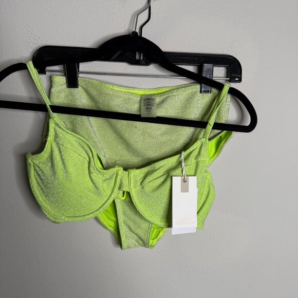 Good American NWT Women's Size 1 Electric‎ Lime Sparkle Demi Cup Bikini Set - Picture 2 of 6